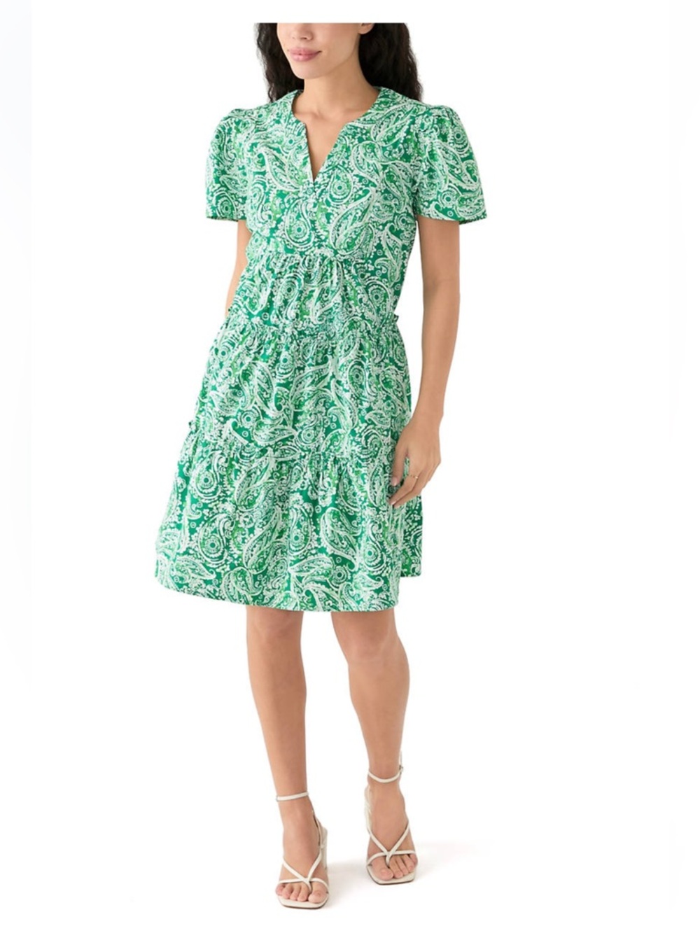 NWOT crown & ivy Green Paisley Tiered Short-Sleeve Mini Dress